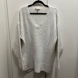 Grade & Gather Women’s Small/Medium White V-neck Pullover Sweater Buttons